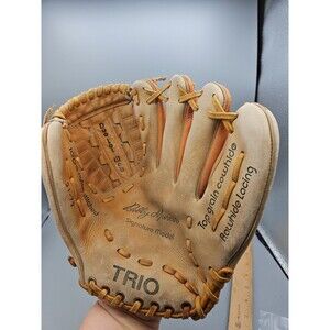Vintage Trio Bobby Murcer Sig. Model Baseball Glove Yankees 31-72 Right Throw